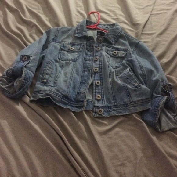 Highway jeans half Jean jacket, 3/4inch sleeves.