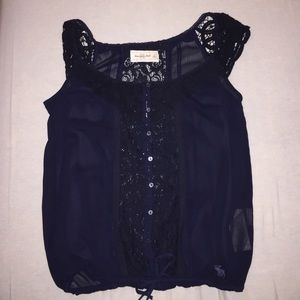 Abercrombie & Fitch top- LIKE NEW