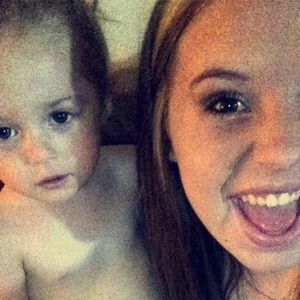 Meet your Posher, Becca