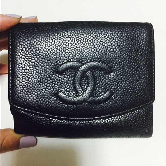 ⛔️SOLD⛔️ Chanel Caviar Leather Bifold Wallet
