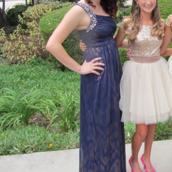 Macy's Prom dress - Picture 1 of 3