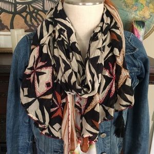 Scarf/wrap from maurices