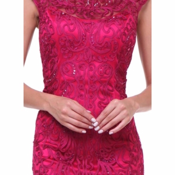 Dress - Picture 2 of 3