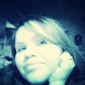 Meet your Posher, Tia