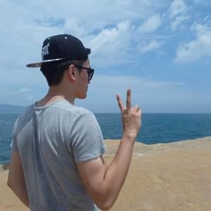 Meet your Posher, Vic