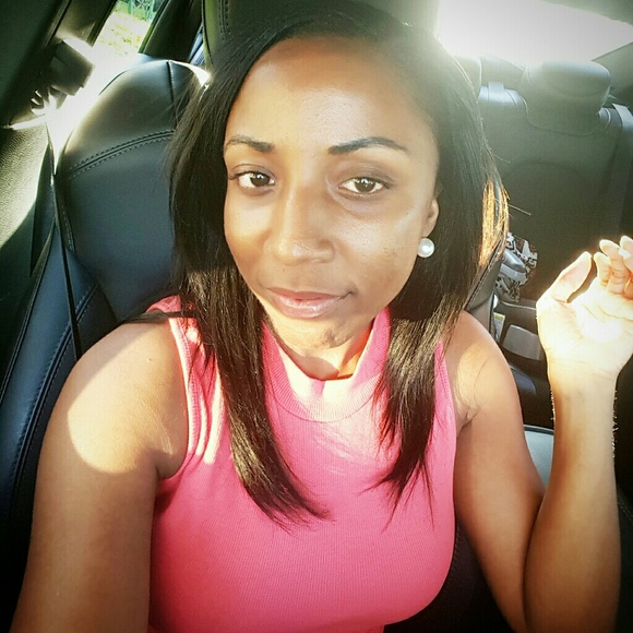 Meet your Posher, Lekita