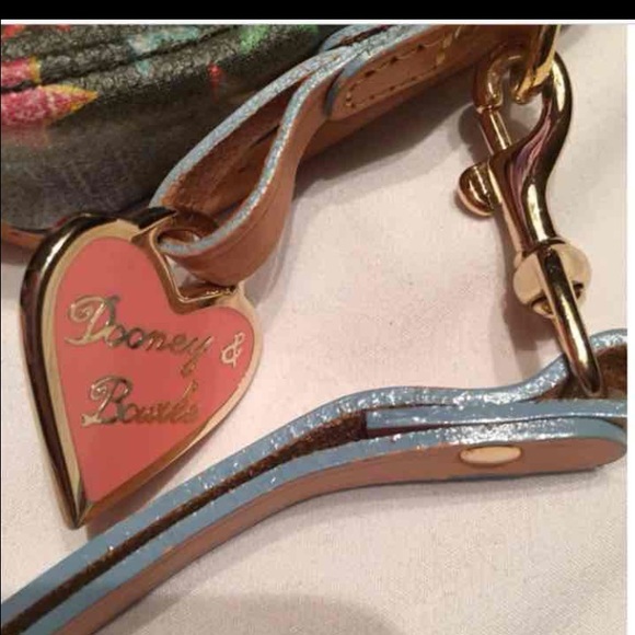 Authentic Dooney & Burke wristlet - Picture 2 of 2