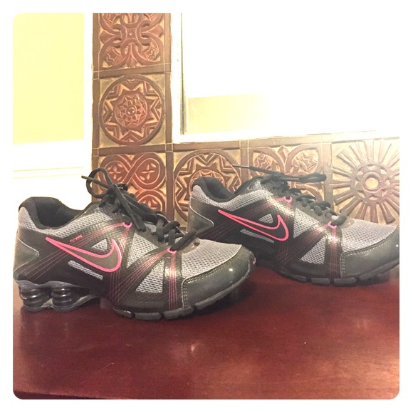 Nike shox reveals