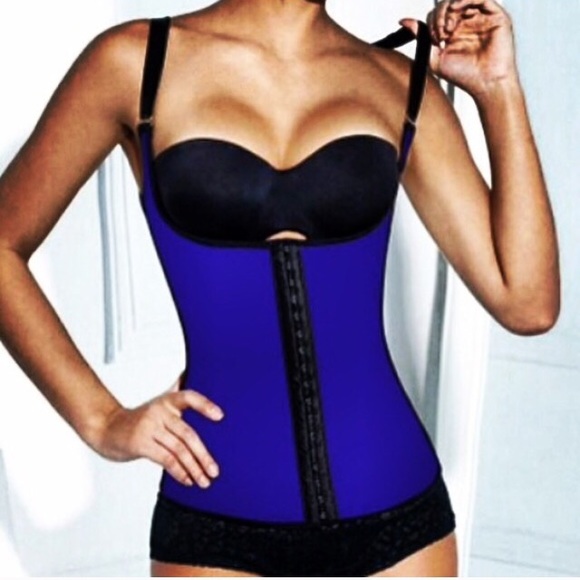 ISO Medium waist trainer!!