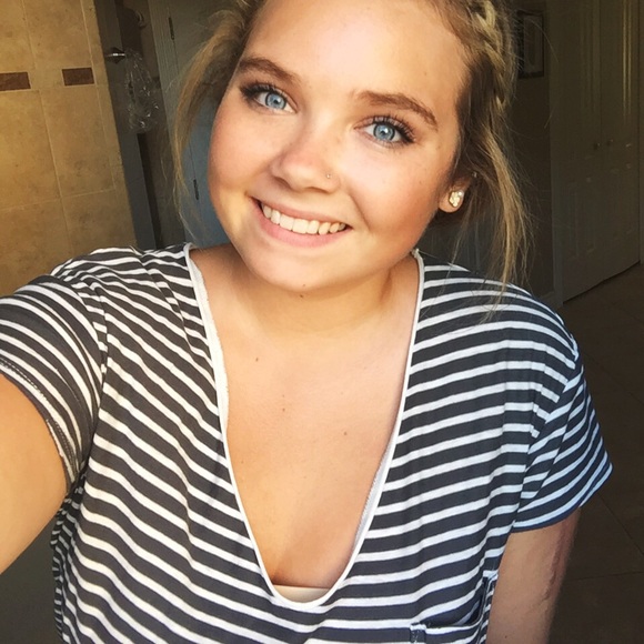 Meet Your Posher π - Picture 3 of 4