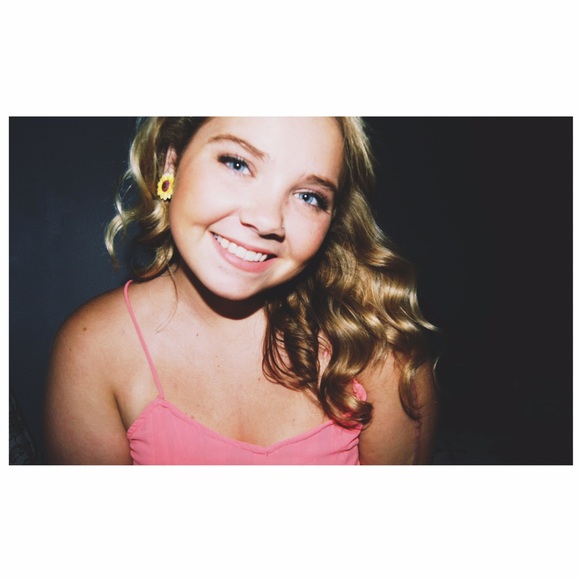 Meet Your Posher π - Picture 4 of 4