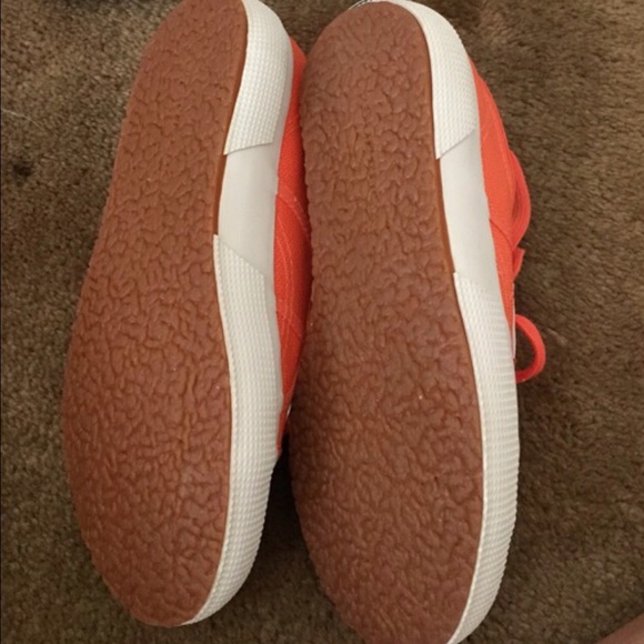 Supergas! - Picture 2 of 2