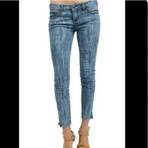 🔥sale🔥Free People zipped ankle skinny jeans