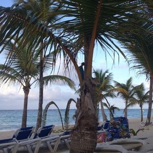 Meet your Posher, Rhonda