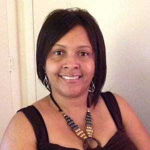 Meet your Posher, Liz