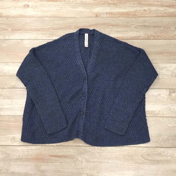 AEROPOSTALE SWEATER