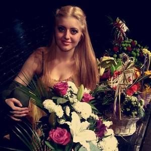 Meet your Posher, Snejina