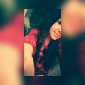 Meet your Posher, Daysi