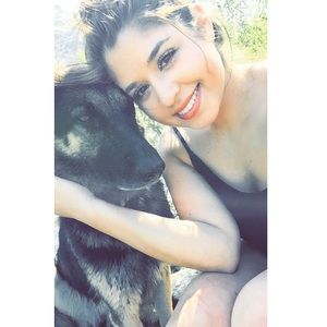 Meet your Posher, Lucy