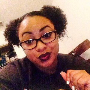 Meet your Posher, Noelle