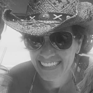 Meet your Posher, Carolyn