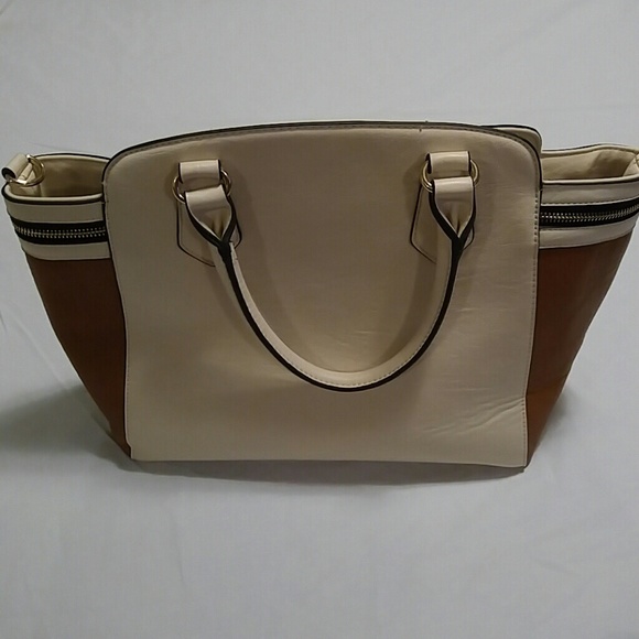 Hand bag - Picture 2 of 4