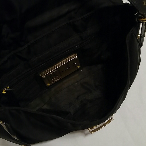 Purse - Picture 3 of 4