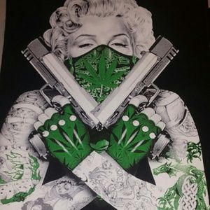 Marilyn Monroe t-shirts