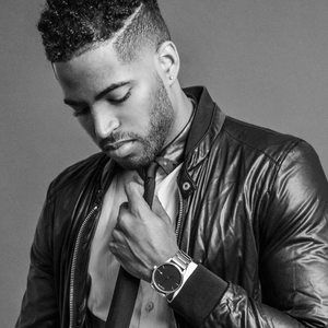 Meet your Posher, Ailton