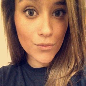 Meet your Posher, Dani