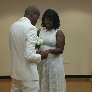 Meet your Posher, Sanica