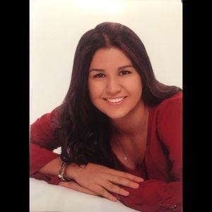 Meet your Posher, Alisha