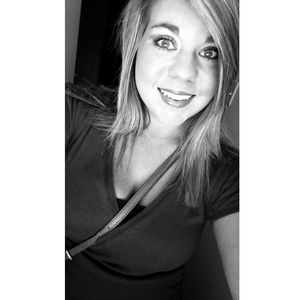 Meet your Posher, Caroline