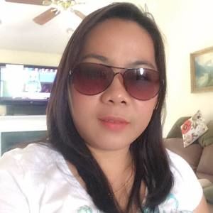 Meet your Posher, Deniah