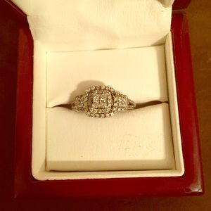 Diamond ring, great for a gift
