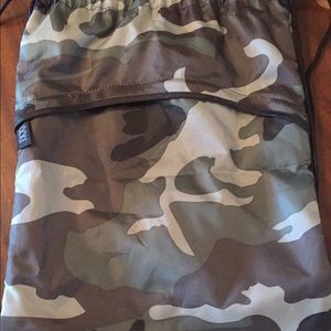 Thirty one cinch sack