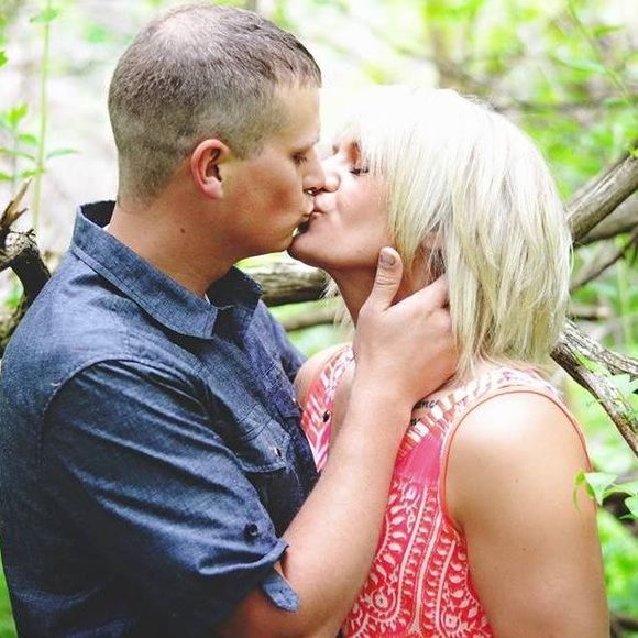 Meet your Posher, Leslie