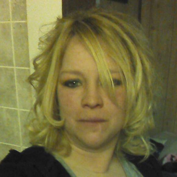 Meet your Posher, Tina