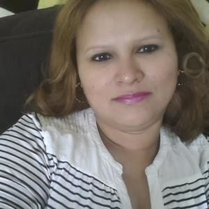 Meet your Posher, Karina