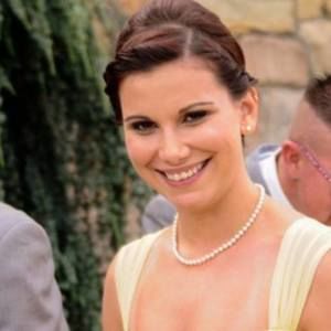 Meet your Posher, Hillary