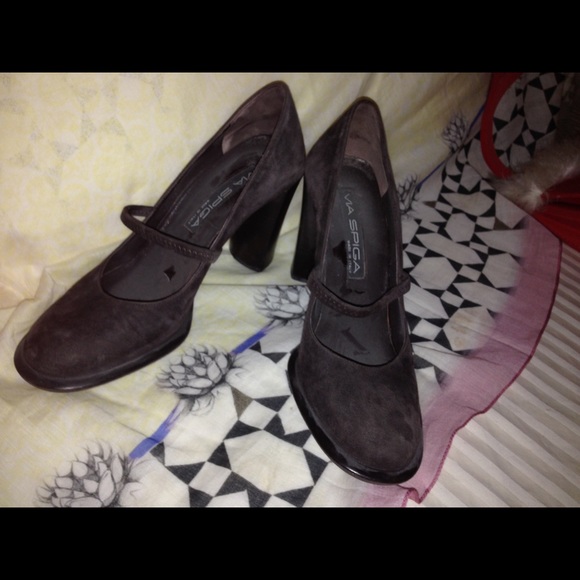 Via Spiga brown suede Mary Janes - Picture 1 of 3