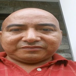 Meet your Posher, Alvaro