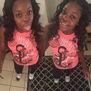 Meet your Posher, Charayle