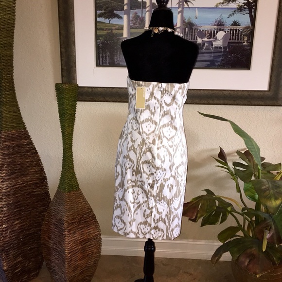 SOLD - Picture 3 of 4