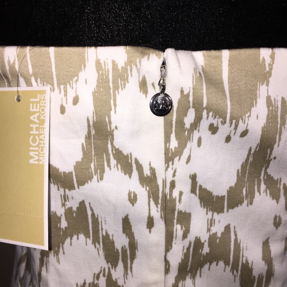 SOLD - Picture 4 of 4