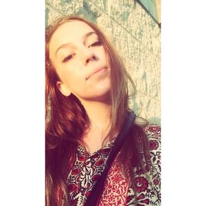 Meet your Posher, Gwen