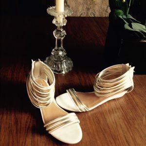 Kelsi Dagger white sandals