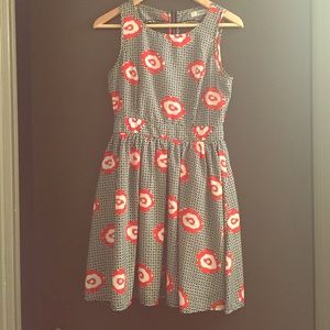 Geometric Poppy Pattern Dress