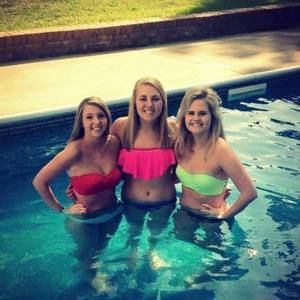 Meet your Posher, Rene