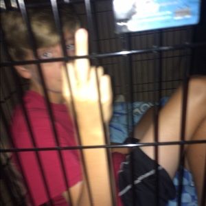 Meet your Posher, Hunter